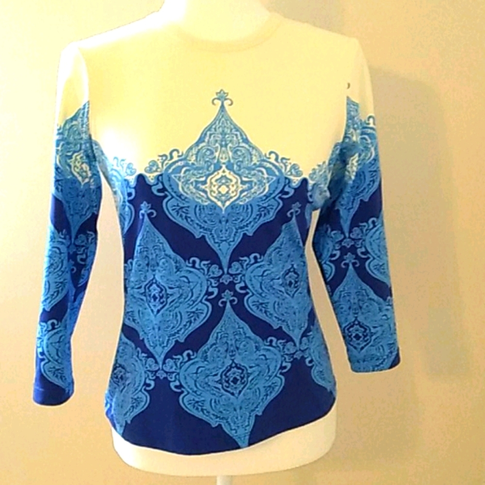 J. McLaughlin Blue and White Patterned Top